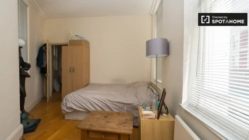 Habitación privada en Garrick Street, imagen 15 de 16