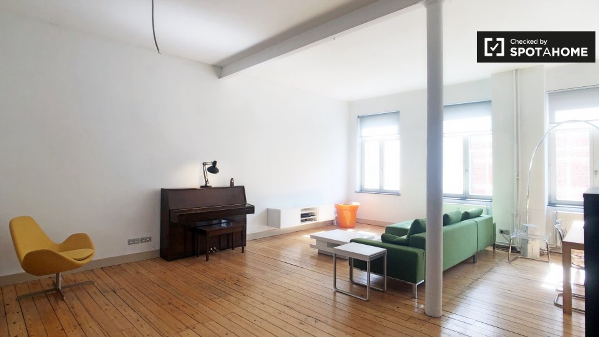 Two bedroom accommodation in Bruxelles/brussels