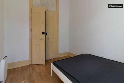 Quarto para alugar ao mês em Lisboa