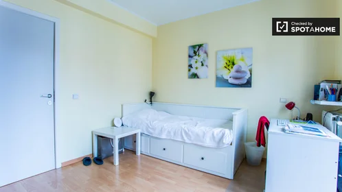 Private room at Louis Hapstraat, image 11 of 19