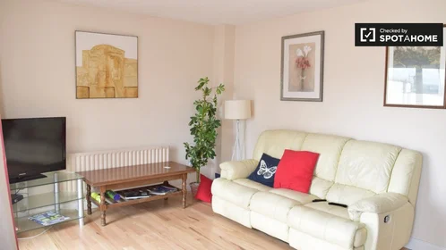Quarto privado em Glasnevin Downs, Ballygall, Dublin 11, D11 A0C8, Ireland, imagem 11 de 19