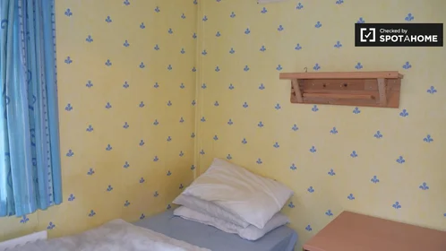 Quarto privado em Glasnevin Downs, Ballygall, Dublin 11, D11 A0C8, Ireland, imagem 15 de 19