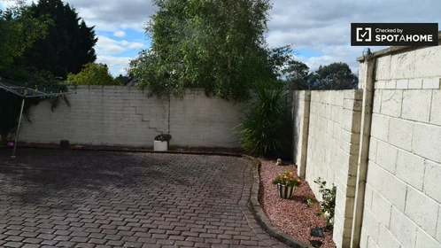 Quarto privado em Glasnevin Downs, Ballygall, Dublin 11, D11 A0C8, Ireland, imagem 8 de 19