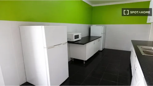 Habitación privada en R. José Estêvão, imagen 17 de 19