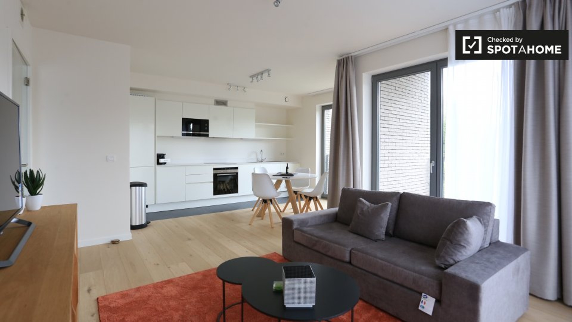 Appartement entièrement meublé à Bruxelles/bruxelles