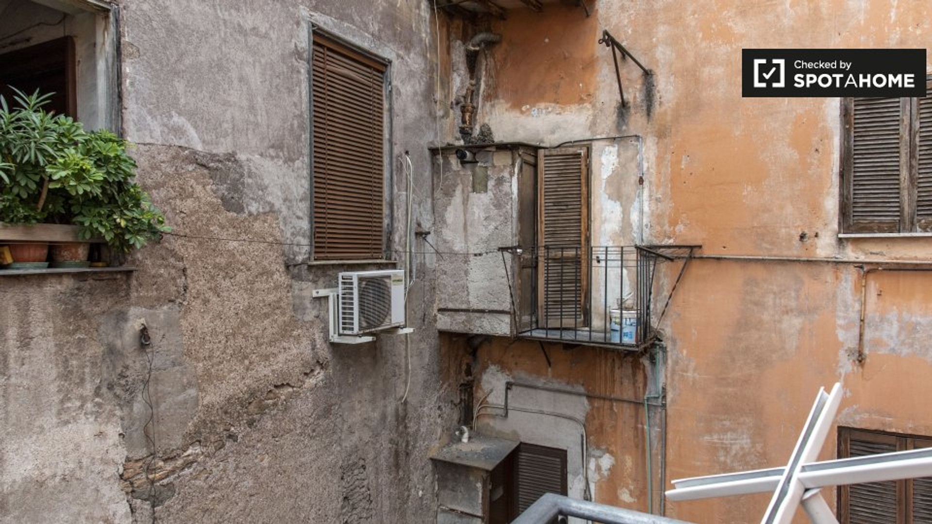 Logement de 2 chambres à Rome