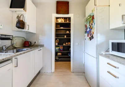 Dairenin tamamı konumu Calle Daroca, 11 32 görüntüsü