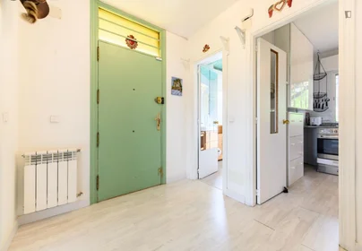 Dairenin tamamı konumu Calle Daroca, 21 32 görüntüsü