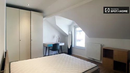 Private room at Rue Auguste Lambiotte, 1030 Schaerbeek, Belgium, image 7 of 19