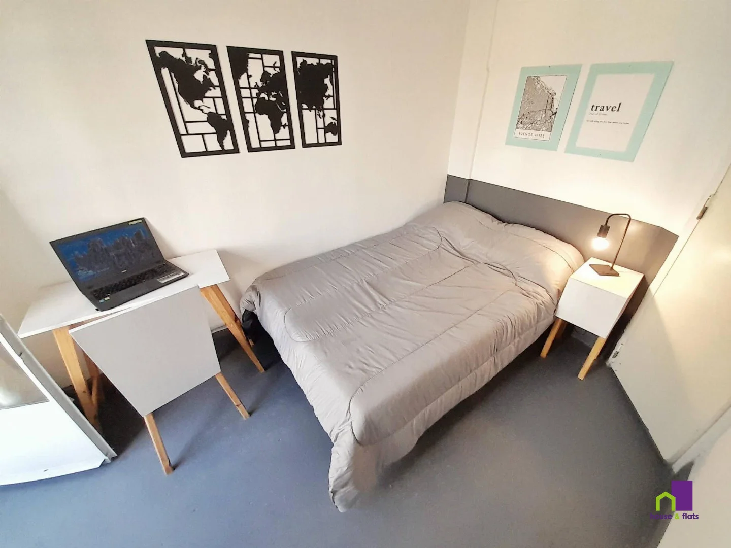 Habitación en apartamento estudiantil en alquiler en , completamente amueblado