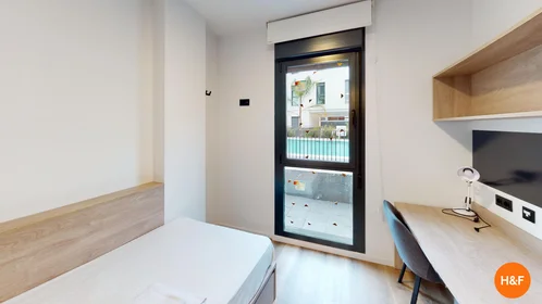 Chambre partagée à C/ Alicante, 107, 03690 Sant Vicent del Raspeig, Alicante, España, image 1 de 8
