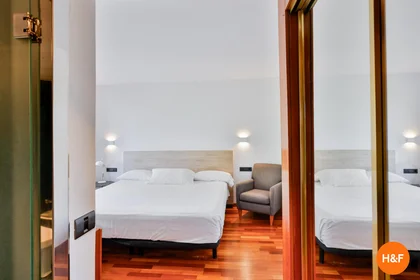 Apartamento inteiro em C. Iturrama, 31007 Pamplona, Navarra, España, imagem 3 de 8