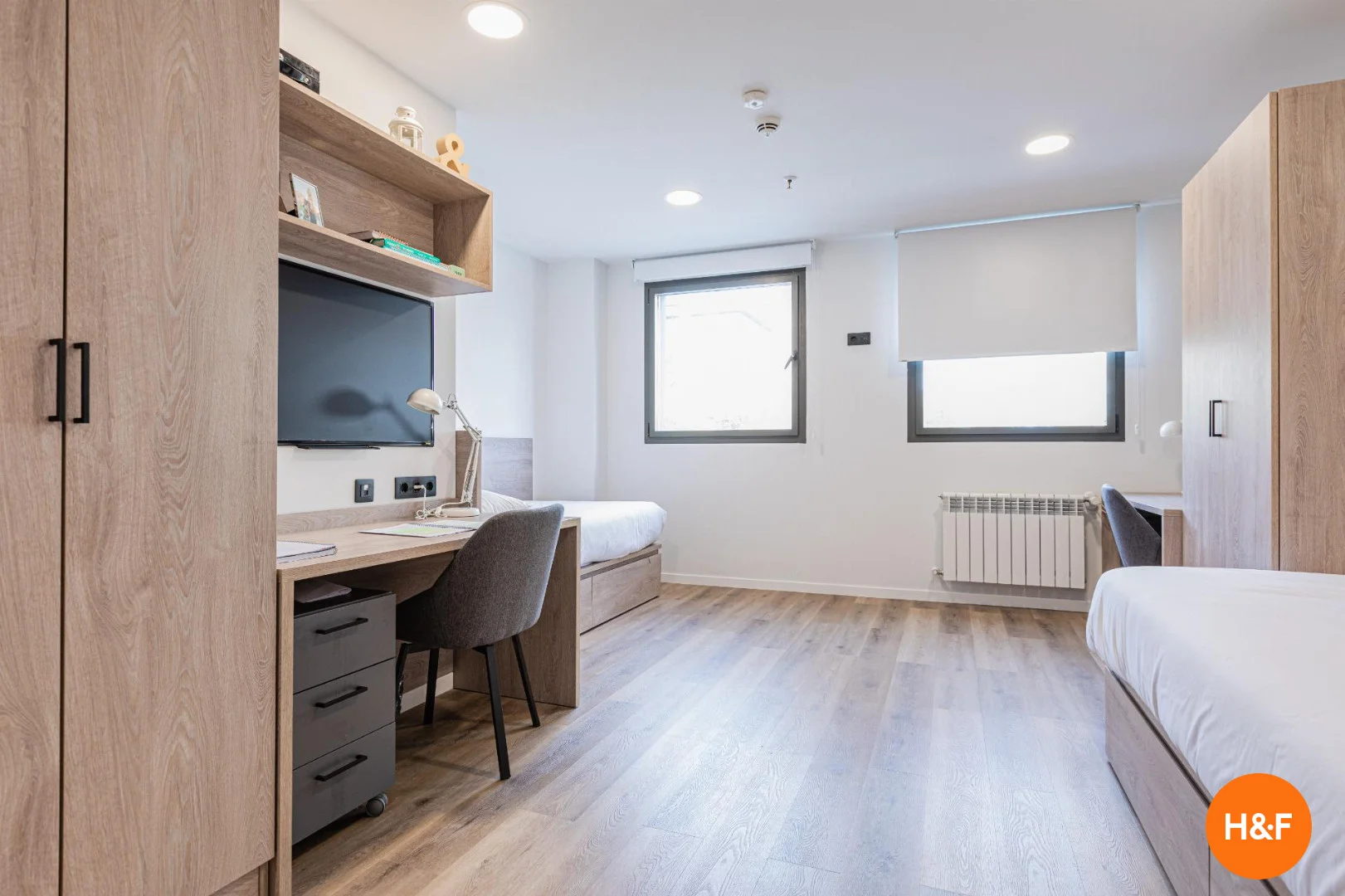 Quarto de estudante funcional perfeito para estudar em
