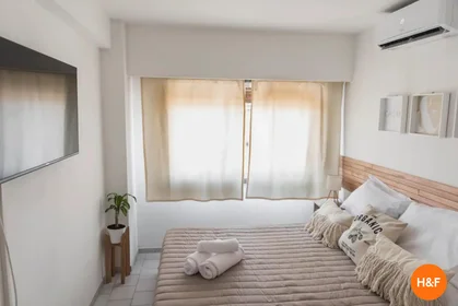 Dairenin tamamı konumu Av. Vélez Sarsfield 526, X5000JJS Córdoba, Argentina, 2 8 görüntüsü