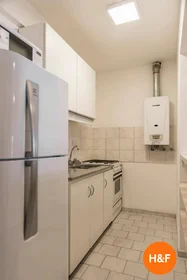 Dairenin tamamı konumu Av. Vélez Sarsfield 526, X5000JJS Córdoba, Argentina, 4 8 görüntüsü