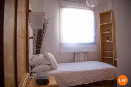 Entire apartment at C. Andrés Segovia, 20, l 27 interior, 28231 Las Rozas de Madrid, Madrid, España, image 2 of 8