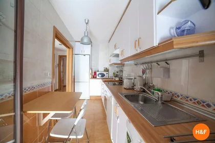 Entire apartment at C. Andrés Segovia, 20, l 27 interior, 28231 Las Rozas de Madrid, Madrid, España, image 7 of 8