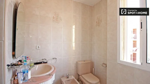 Privatzimmer in der Carrer Gran de Gràcia, bild 13 von 14