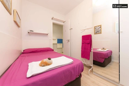 Chambre à louer avec lit double Getafe