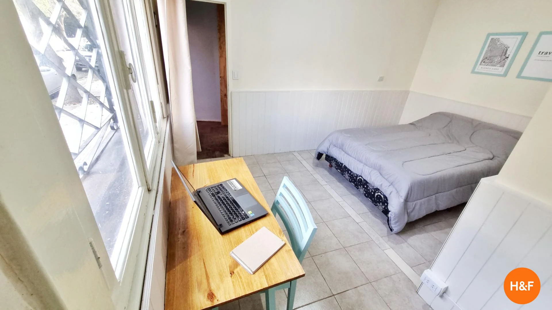 Habitación en apartamento estudiantil en alquiler en , completamente amueblado