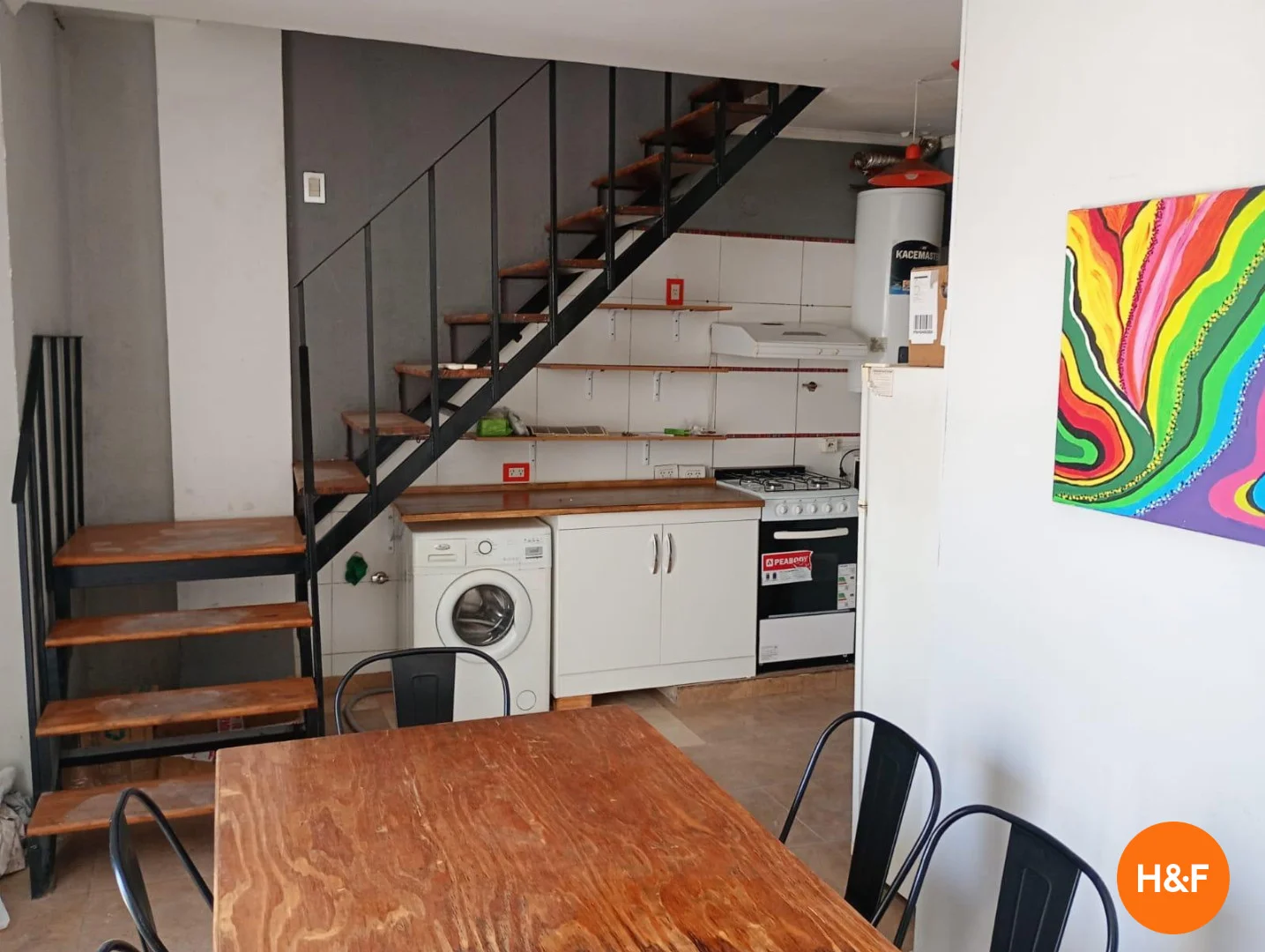 Zimmer in Studentenwohnung in  zu vermieten, voll möbliert