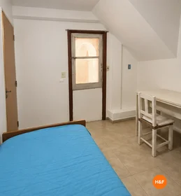 Private room at Obispo Trejo 733, X5000 Córdoba, Argentina, image 9 of 10