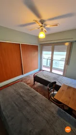 Dairenin tamamı konumu 27 de Abril 128, X5000 Córdoba, Argentina, 9 15 görüntüsü
