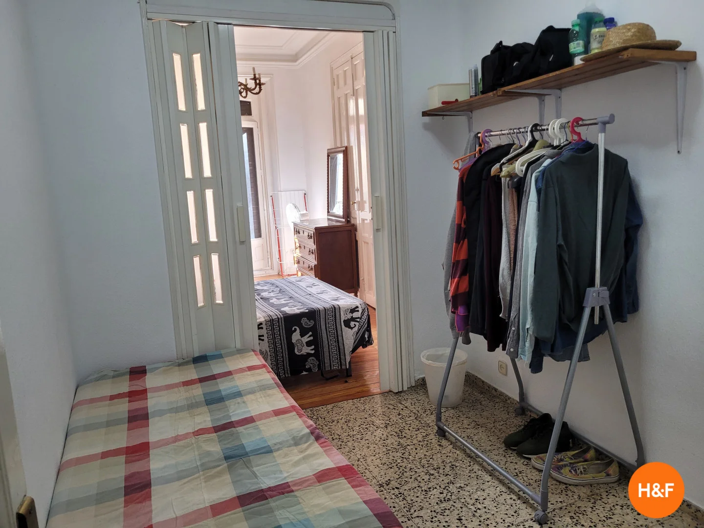Camera per studenti economica con posizione comoda a 