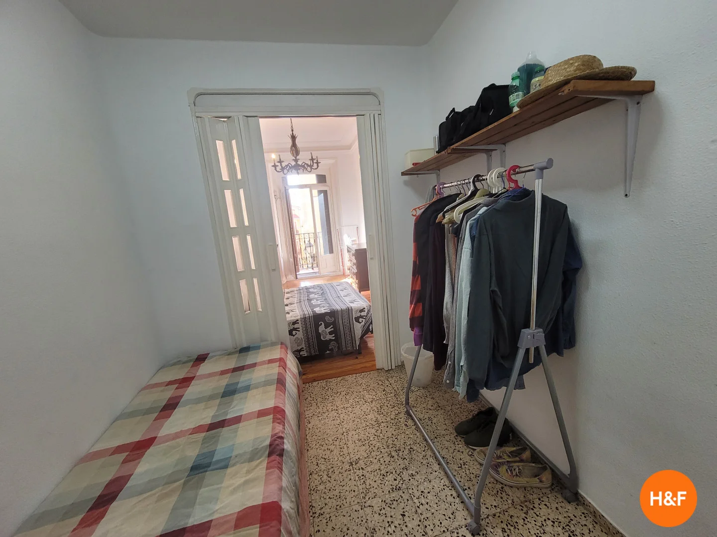 Camera per studenti economica con posizione comoda a 