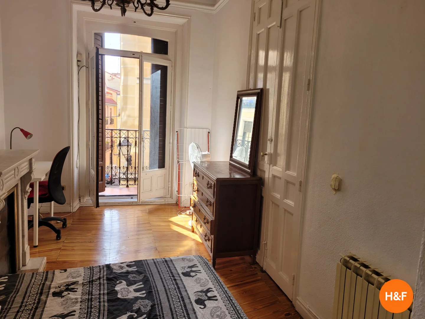 Stanza in affitto in appartamento per studenti a , completamente arredata