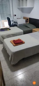 Özel oda konumu Carrer del Pedraforca, 08227 Terrassa, Barcelona, España, 16 18 görüntüsü
