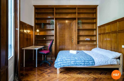 Chambre privée à Gran Via de les Corts Catalanes, 594, 3 2, Eixample, 08007 Barcelona, España, image 1 de 10