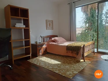 Chambre privée à Carlos Aguirre Luco 567, 7790624 Ñuñoa, Región Metropolitana, Chile, image 1 de 12