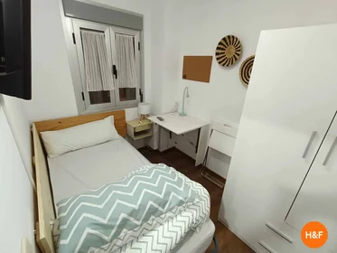 Özel oda konumu 28806 Alcalá de Henares, Madrid, España, 11 12 görüntüsü