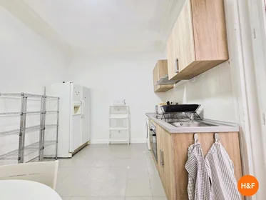 Habitación privada en C. de Atocha, 66, Centro, 28012 Madrid, España, imagen 7 de 16