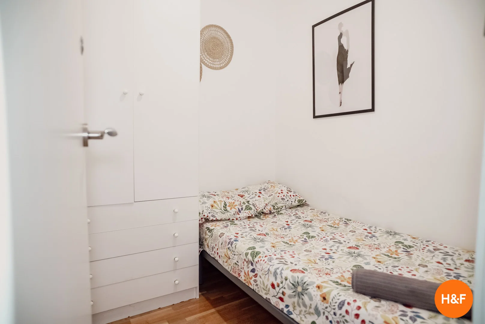 Quarto de estudante funcional perfeito para estudar em 