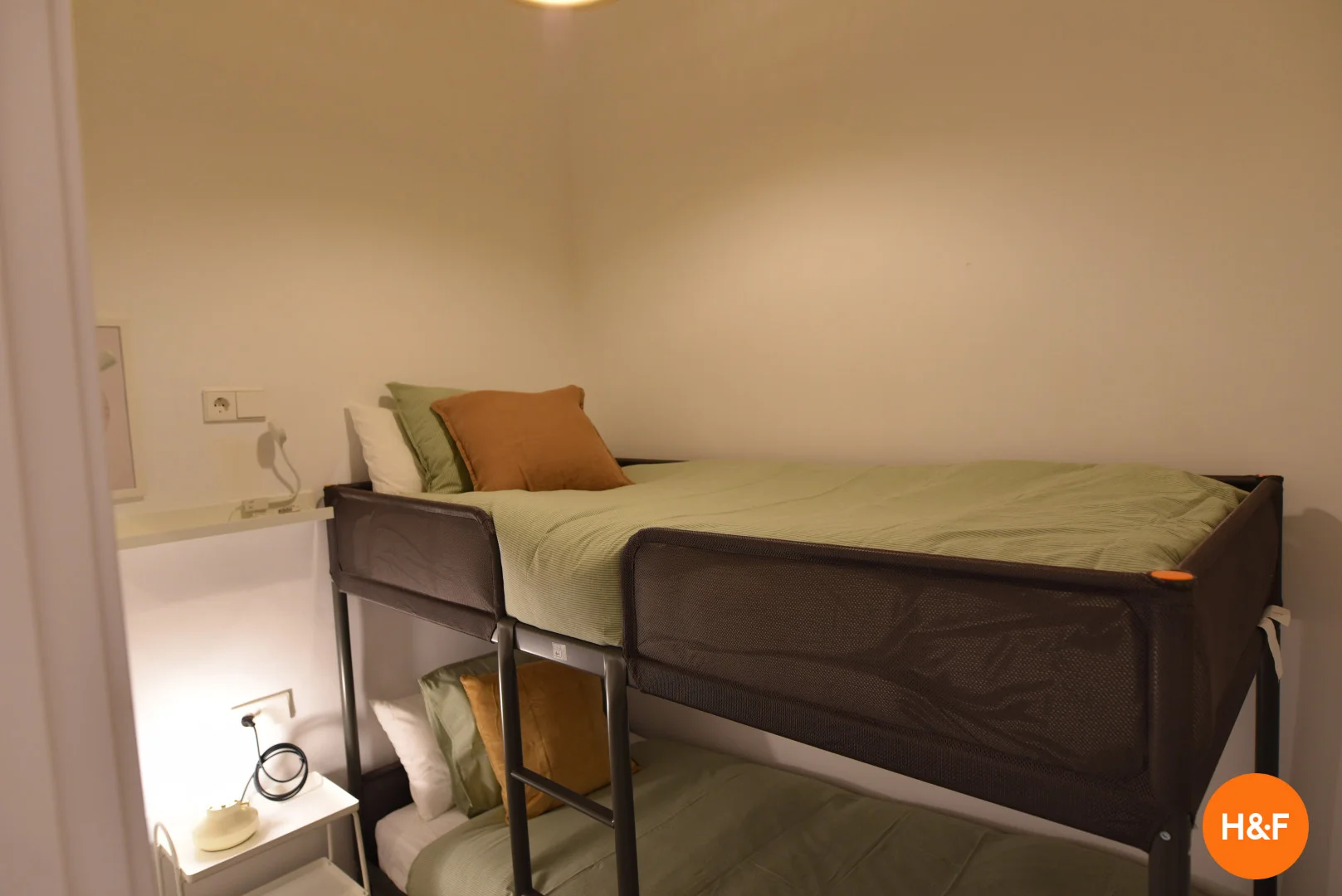 Quarto acolhedor para estudantes disponível em 