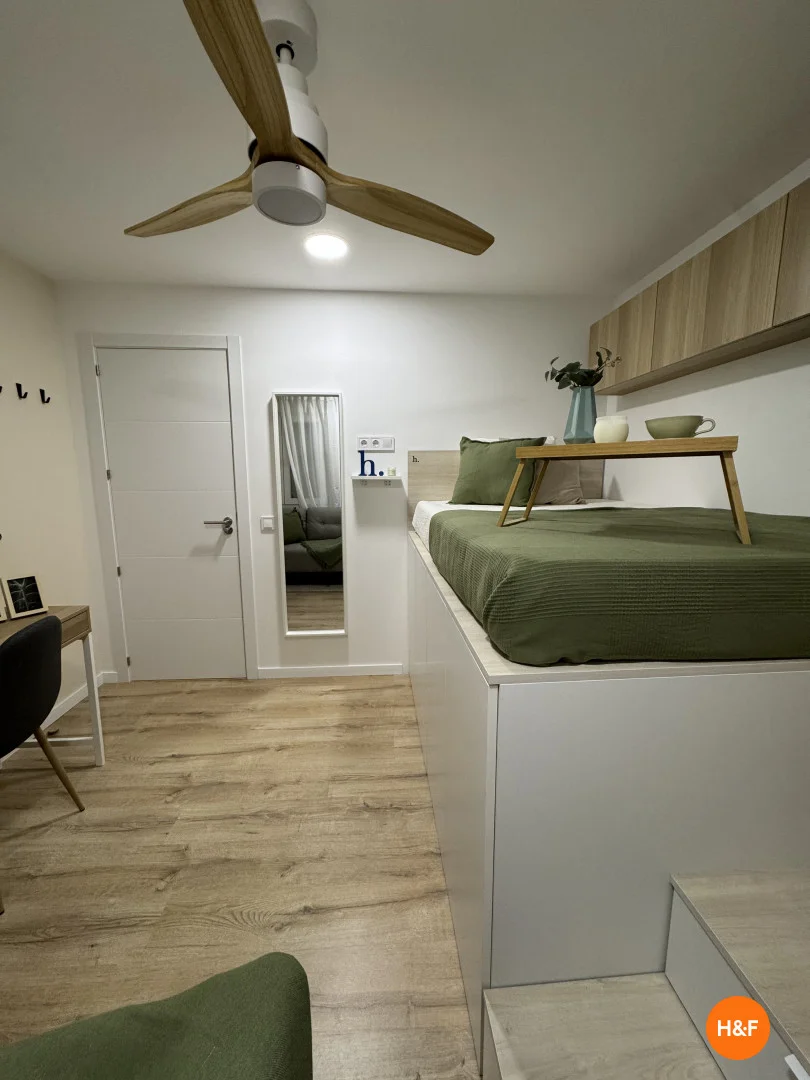 Studentenfreundliches Zimmer in mit modernen Annehmlichkeiten