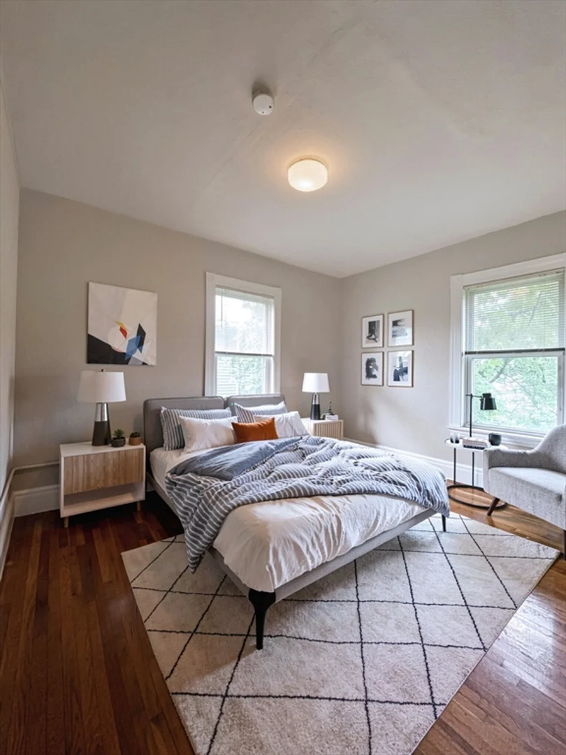 100, Lonsdale St., Unit 2, Dorchester, Boston, MA, 02124