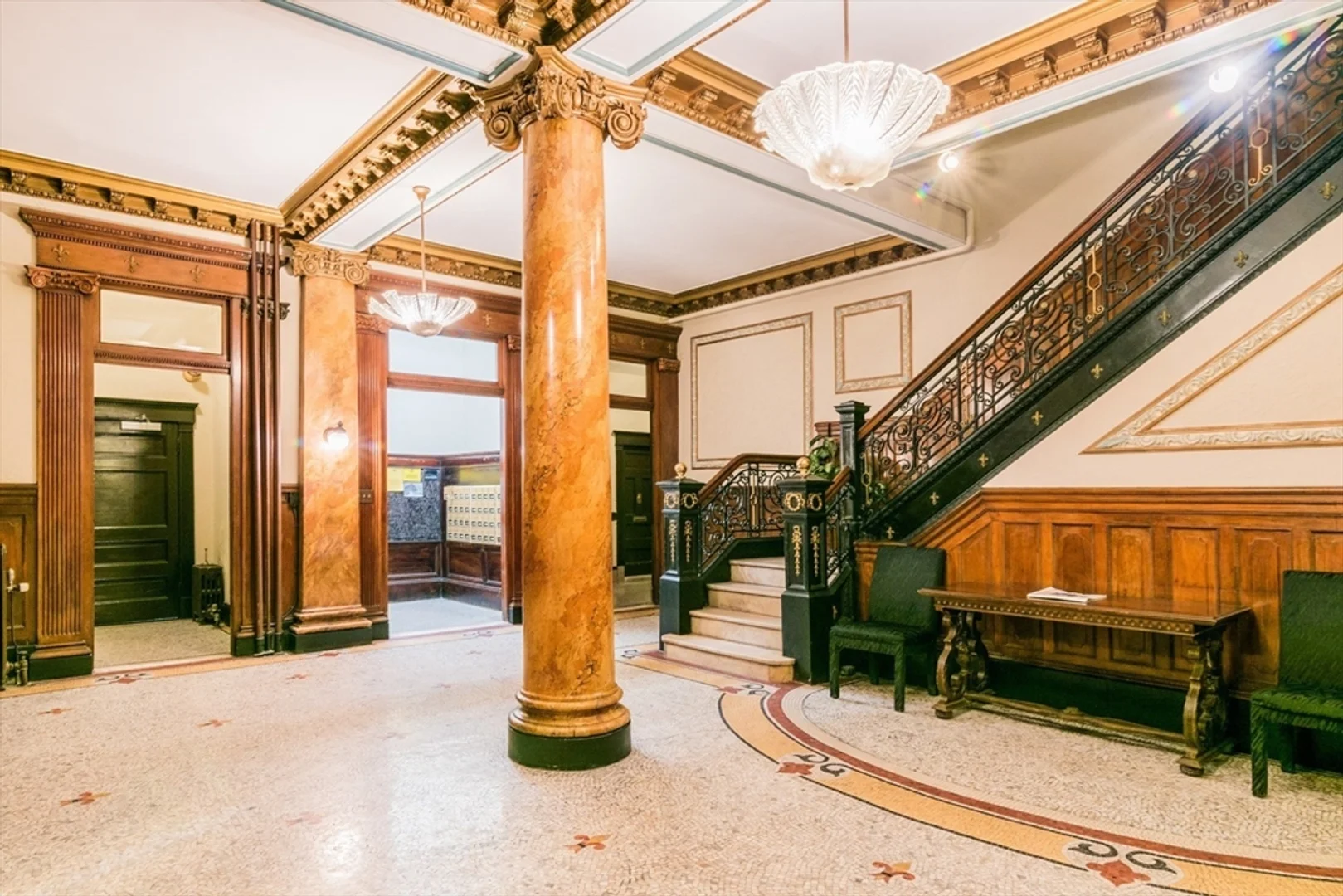 8, Garrison St., Unit 408, Back Bay, Boston, MA, 02116