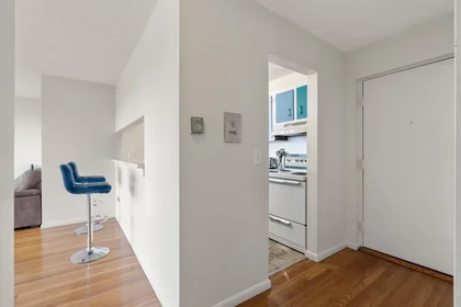 Evin tamamı Ikamet yerinde konumu 1643, Cambridge St., Unit 75, Harvard Square, Cambridge, MA, 02138, 16 17 görüntüsü
