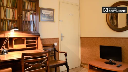Prywatny pokój Carrer de Provença, obraz 7 19
