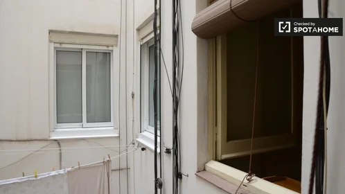 Prywatny pokój Carrer de Provença, obraz 8 19