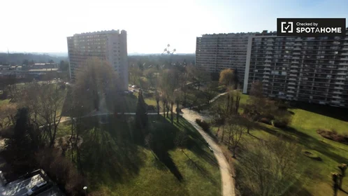 Entire apartment at Avenue Mutsaard, image 12 of 19