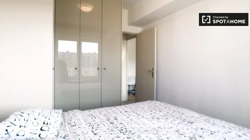 Entire apartment at Avenue Mutsaard, image 18 of 19