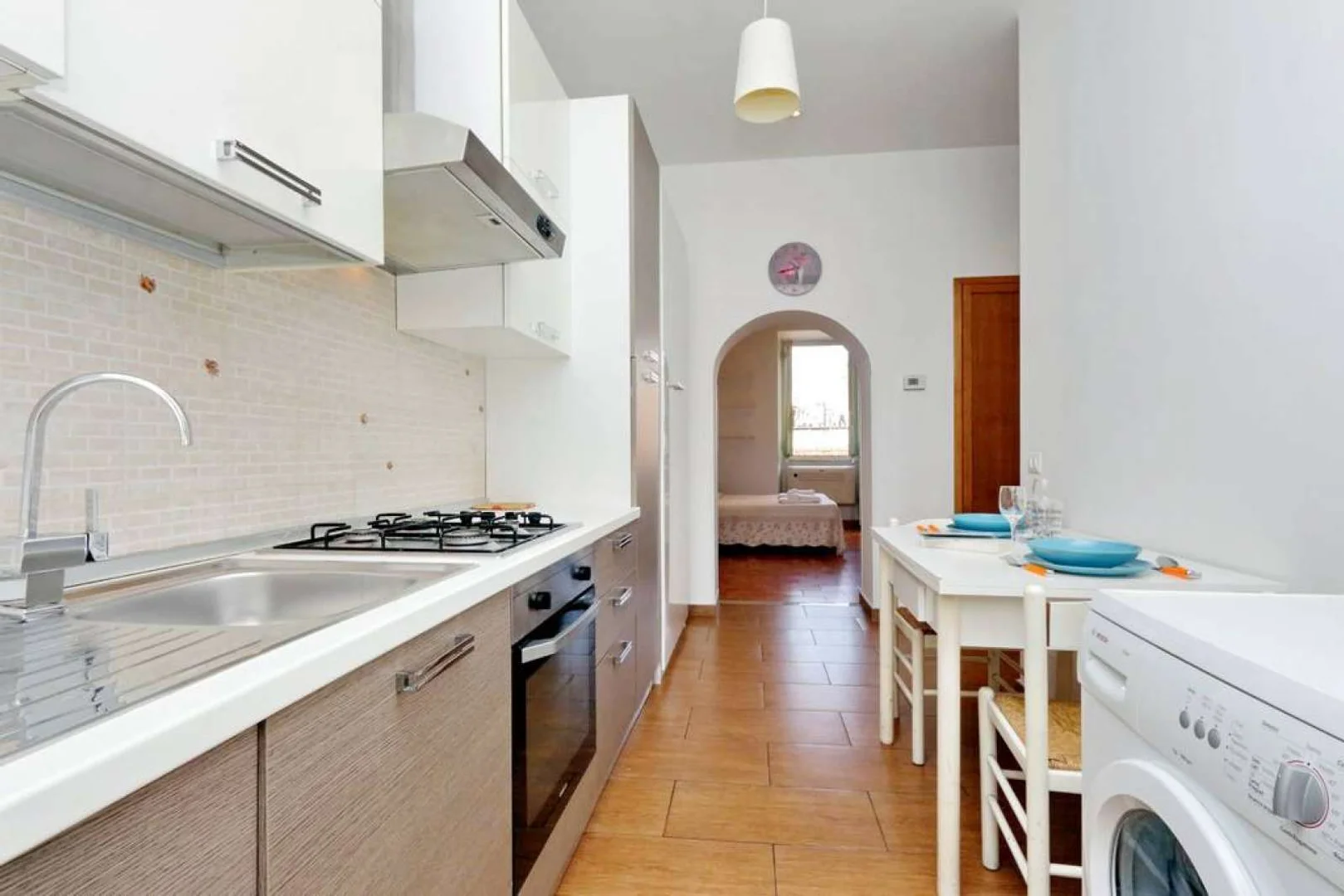 Via Amedeo Cencelli, 00177 Roma RM, Italy