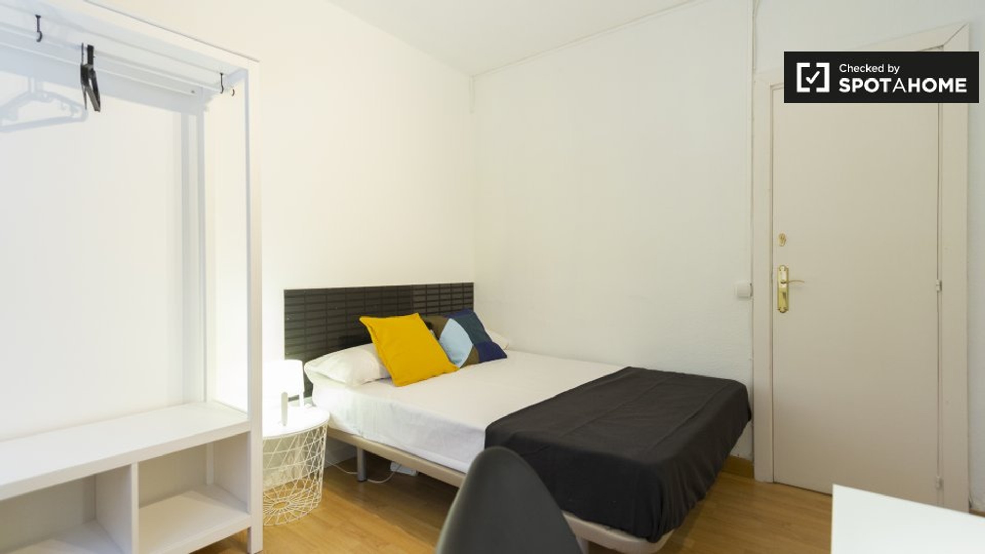 Pokój do wynajęcia z podwójnym łóżkiem w Madryt
