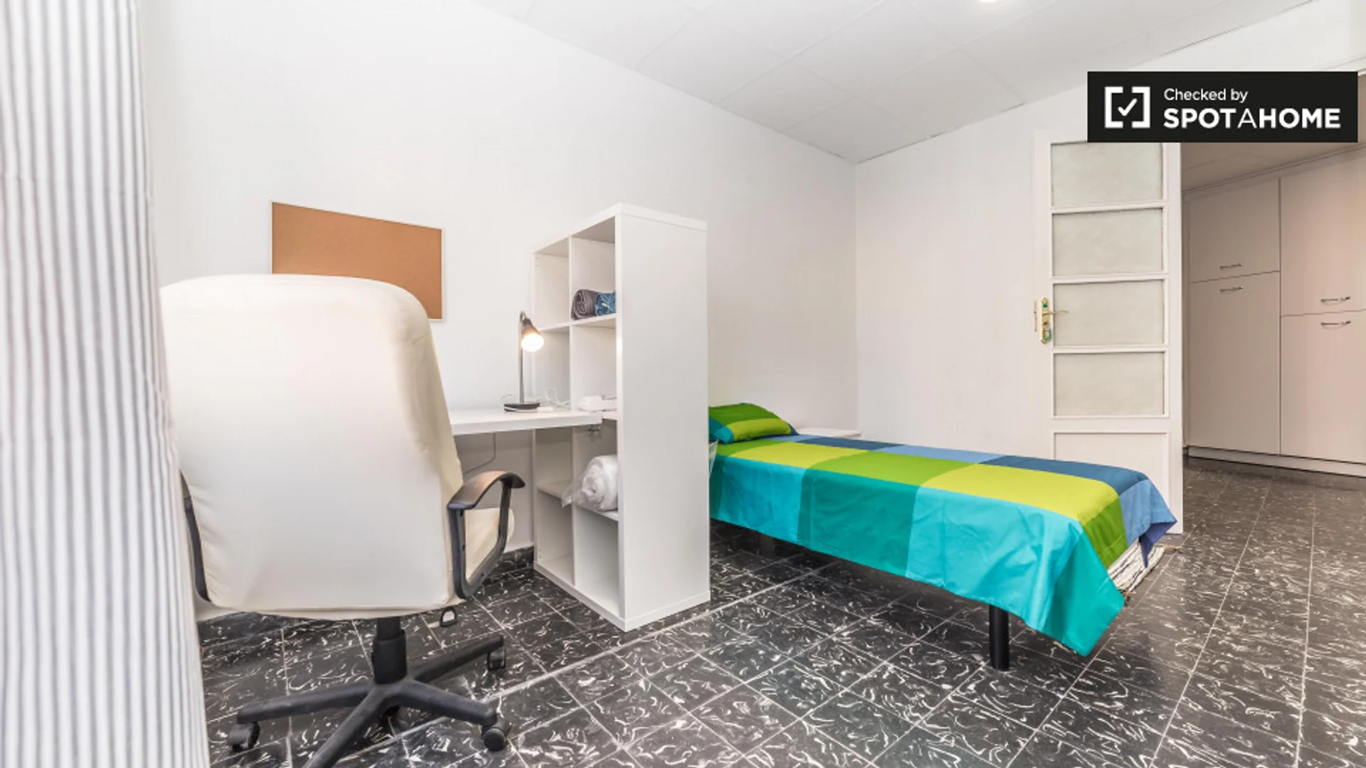 Budgetfreundliches Studentenzimmer in Campusnähe in 