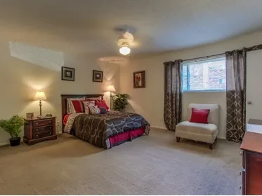 Apartamento inteiro em 1231 Clairmont Rd, Decatur, GA 30030, USA, imagem 1 de 10