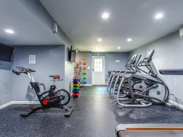 Apartamento inteiro em residência em 1231 Clairmont Rd, Decatur, GA 30030, USA, imagem 14 de 32